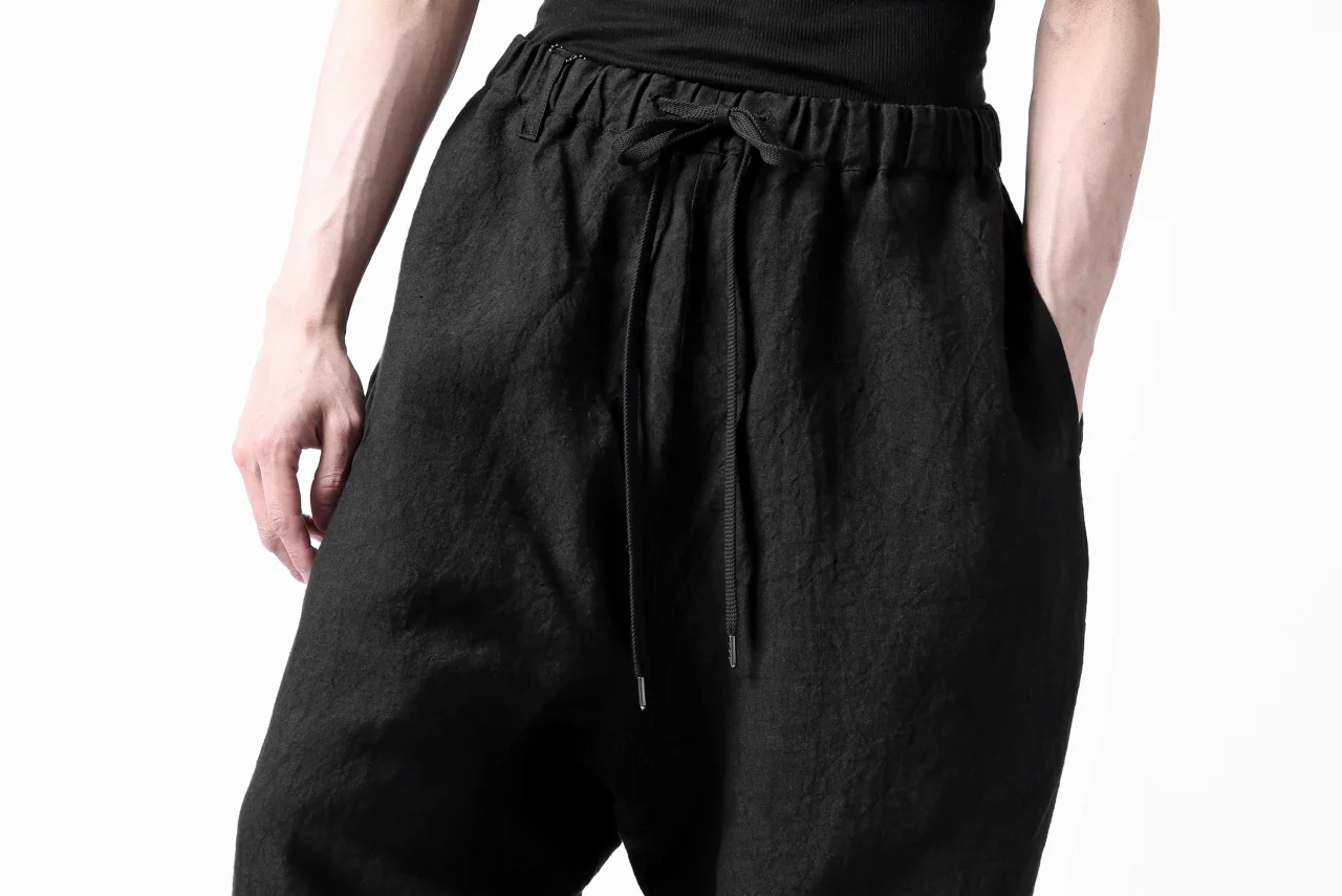ISAMU KATAYAMA BACKLASH EASY SHORTS / SOFT LINEN (BLACK) - Image 36