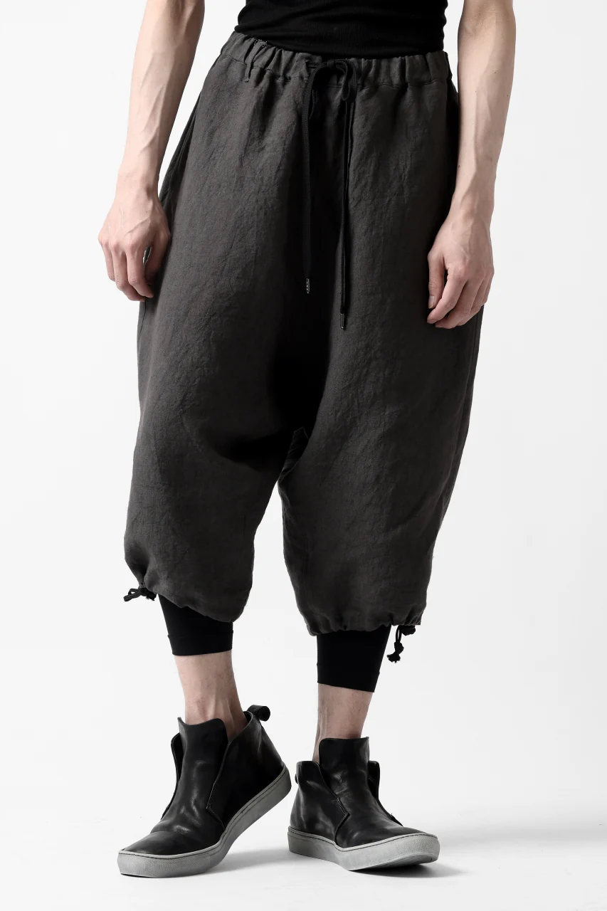 ISAMU KATAYAMA BACKLASH EASY SHORTS / SOFT LINEN (CHARCOAL BLACK) - Image 11