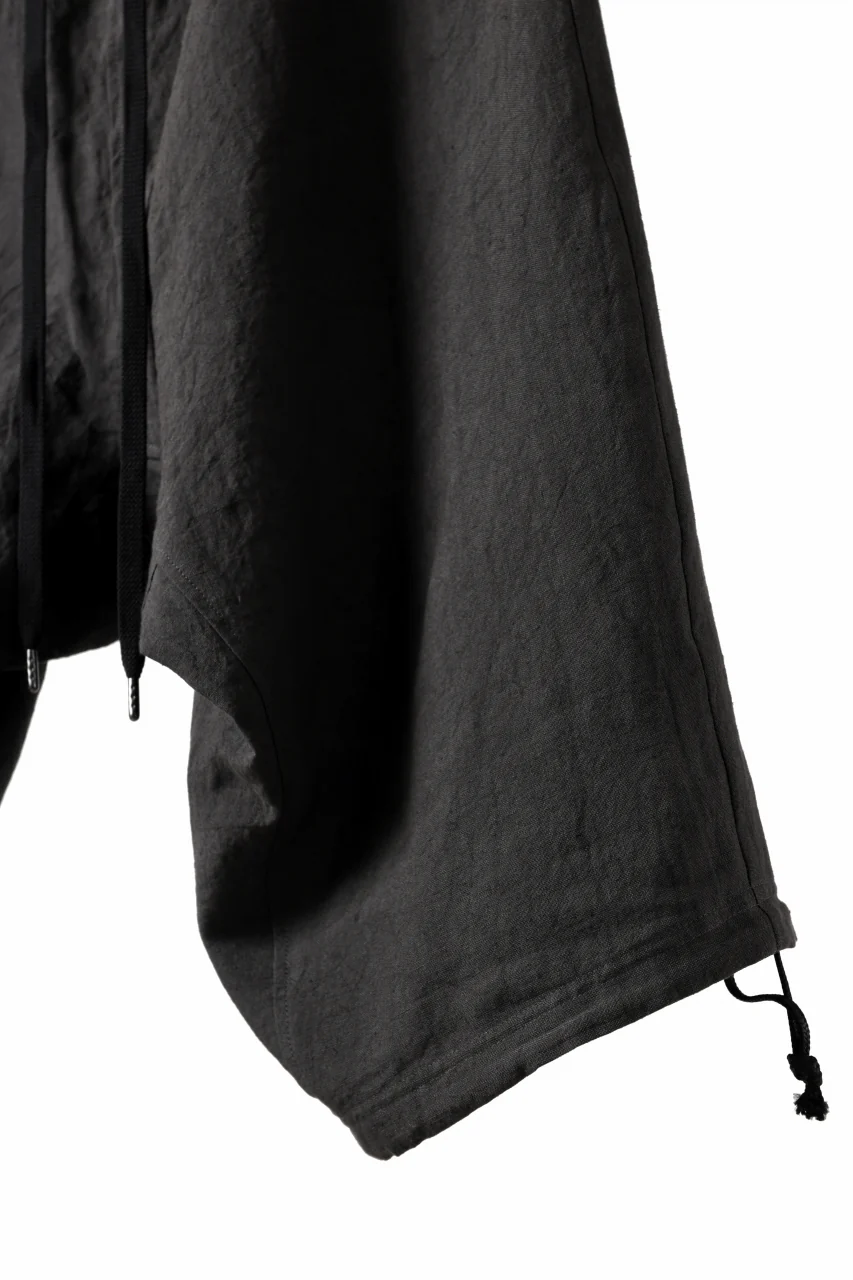 ISAMU KATAYAMA BACKLASH EASY SHORTS / SOFT LINEN (CHARCOAL BLACK) - Image 22