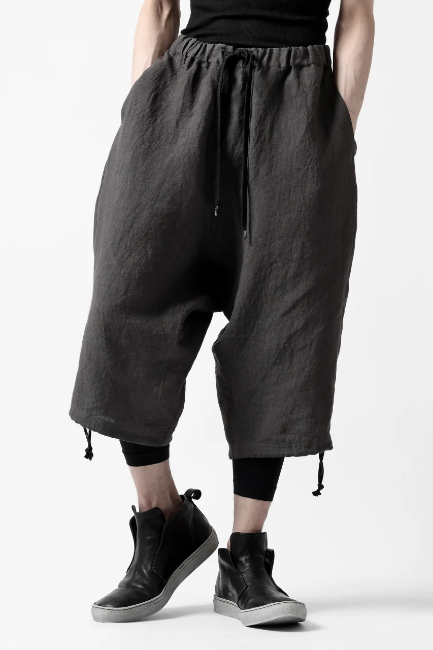 ISAMU KATAYAMA BACKLASH EASY SHORTS / SOFT LINEN (CHARCOAL BLACK) - Image 8