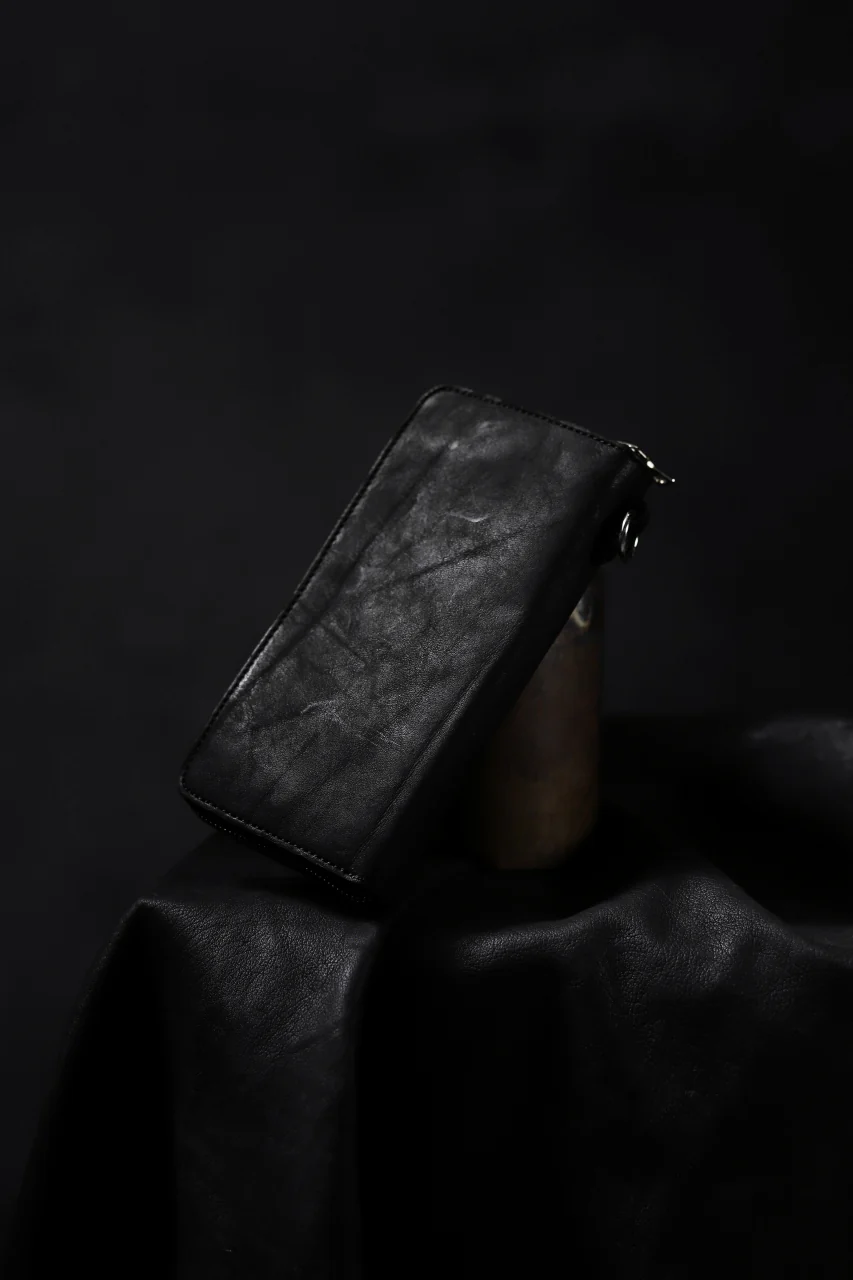 ISAMU KATAYAMA BACKLASH exclusive ROUND FASTNER WALLET / DOUBLE-SHOULDER OBJECT DYED (BLACK) - Image 36