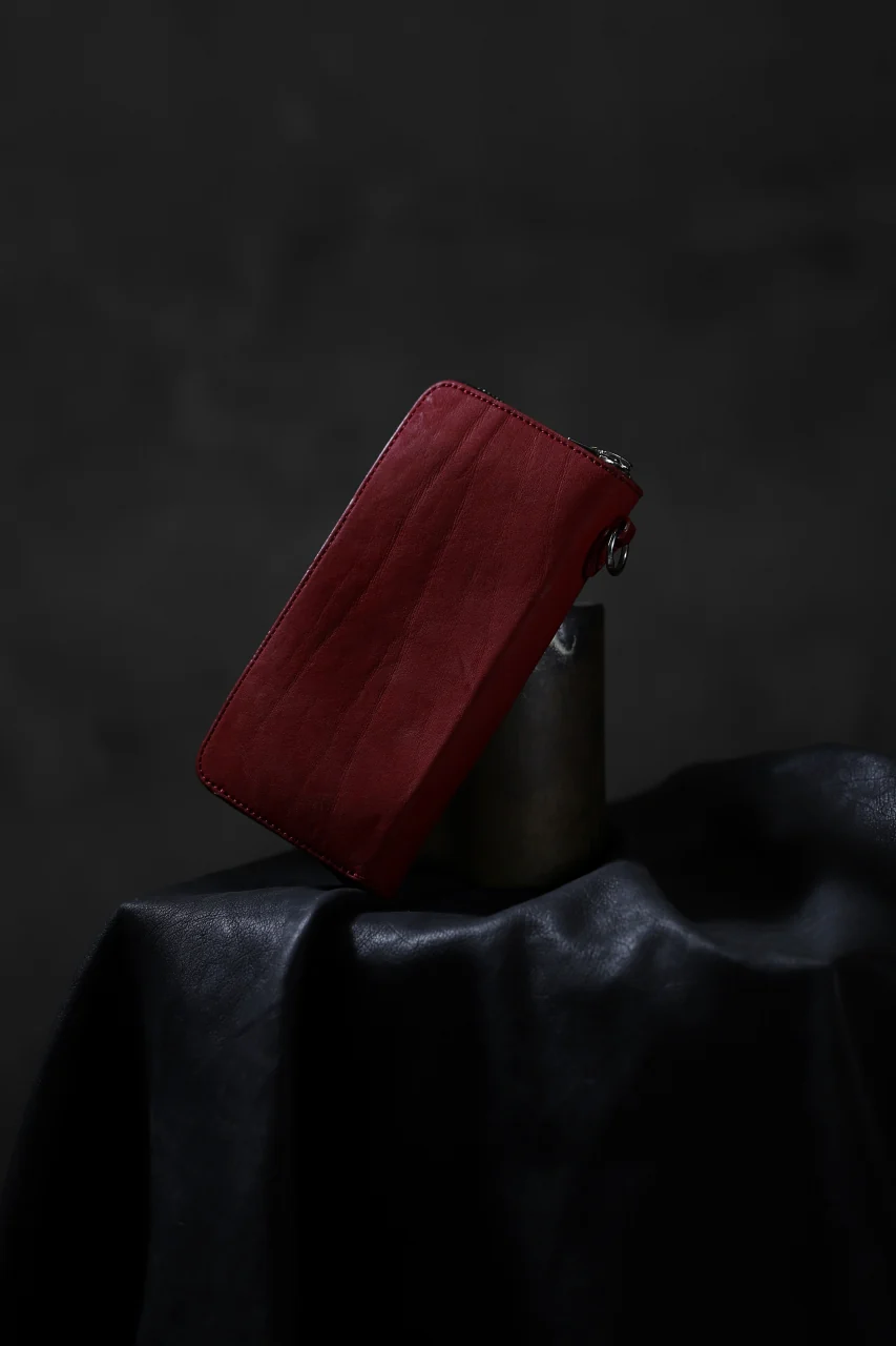ISAMU KATAYAMA BACKLASH exclusive ROUND FASTNER WALLET / DOUBLE-SHOULDER OBJECT DYED (RED) - Image 26