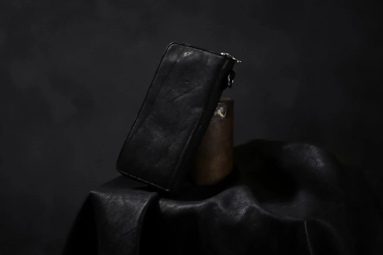 ISAMU KATAYAMA BACKLASH exclusive ROUND FASTNER WALLET / JP DOUBLE SHOULDER OBJECT DYED (BLACK) - Image 56