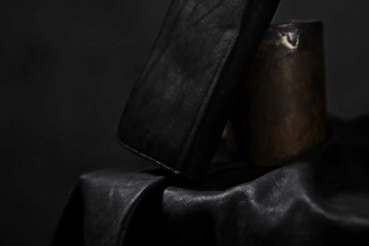 ISAMU KATAYAMA BACKLASH exclusive ROUND FASTNER WALLET / JP DOUBLE SHOULDER OBJECT DYED (BLACK) - Image 58