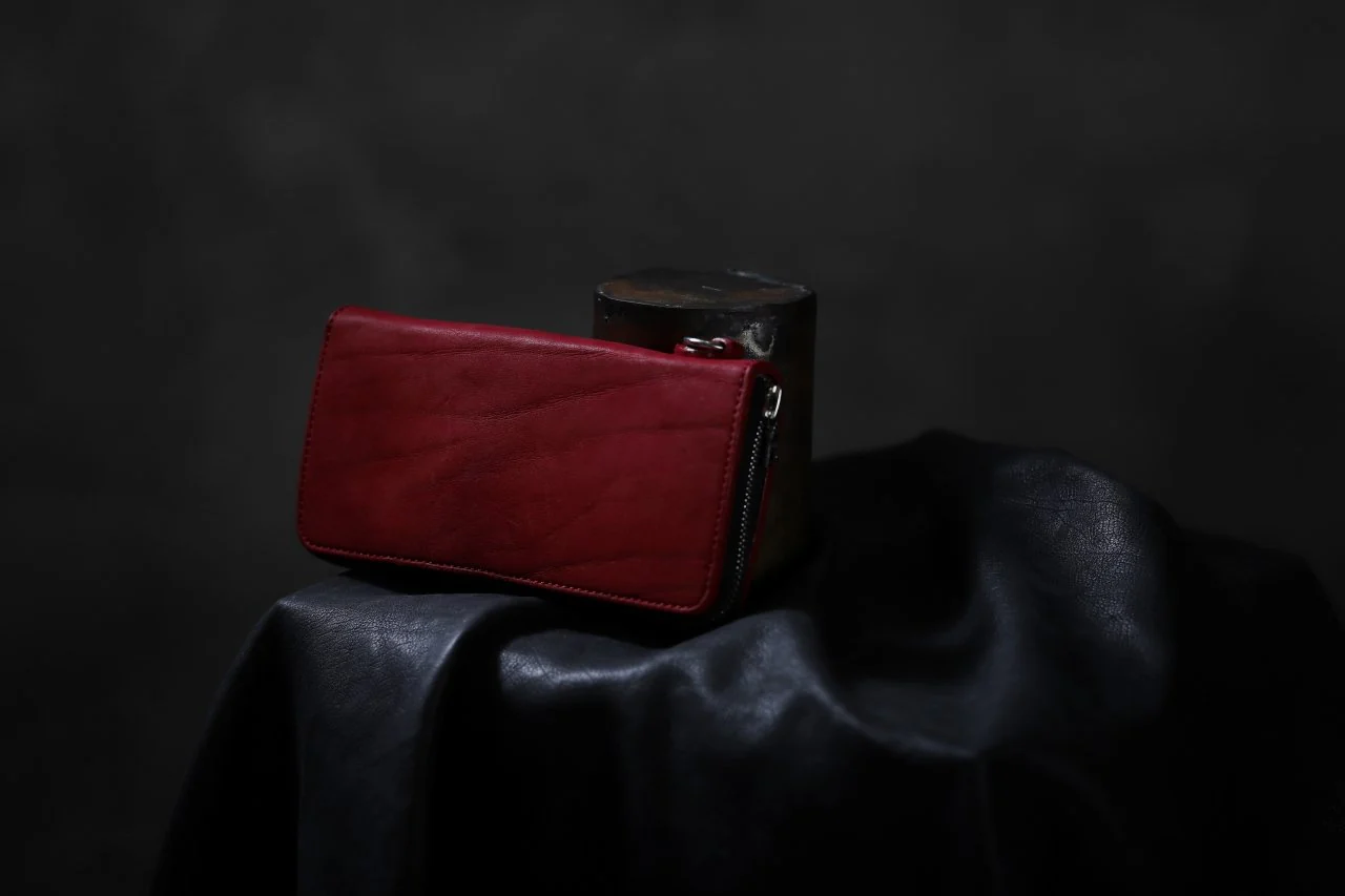 ISAMU KATAYAMA BACKLASH exclusive ROUND FASTNER WALLET / JP DOUBLE SHOULDER OBJECT DYED (RED) - Image 35