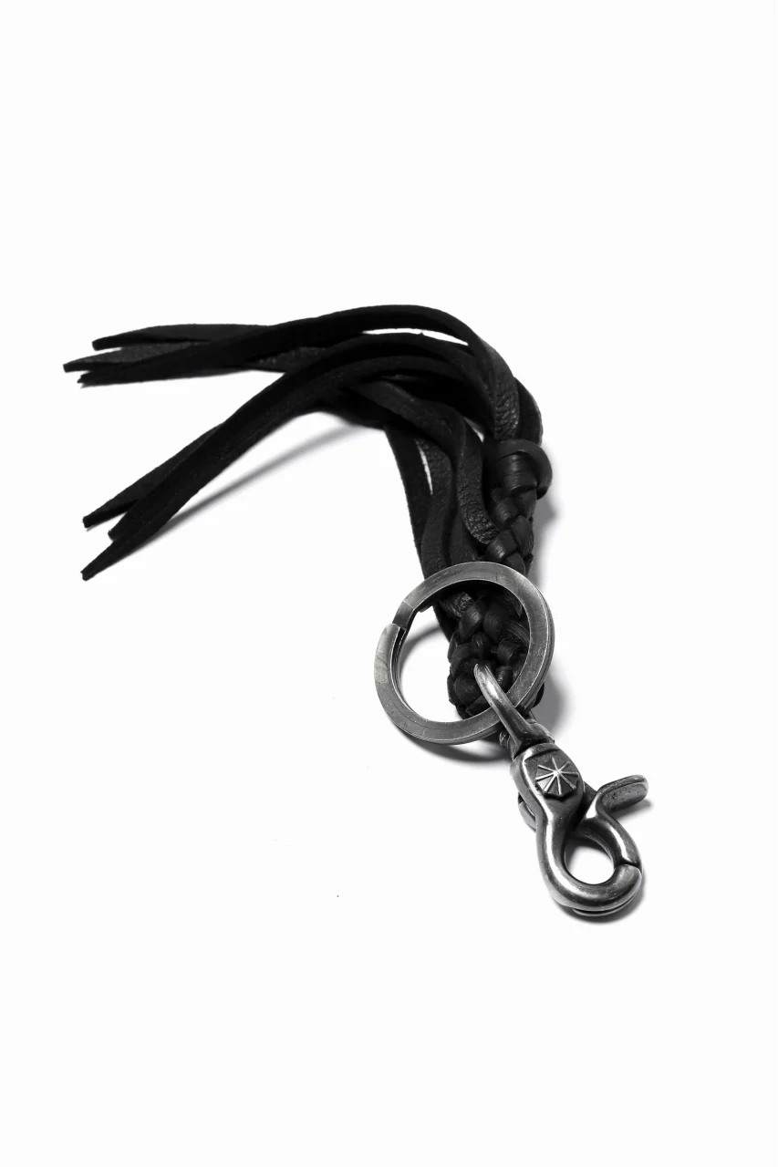 ISAMU KATAYAMA BACKLASH FRINGE KEY HOLDER / DEERSKIN (BLACK) - Image 10