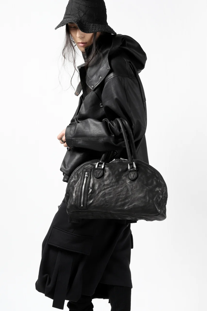 ISAMU KATAYAMA BACKLASH GYM BAG / Italy Shoulder + Steer OBJECT DYED (BLACK) - Image 3