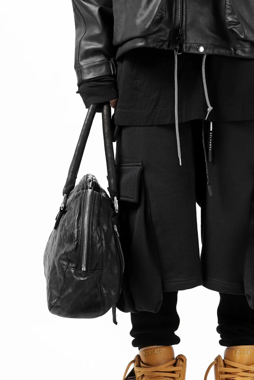 ISAMU KATAYAMA BACKLASH GYM BAG / Italy Shoulder + Steer OBJECT DYED (BLACK) - Image 33