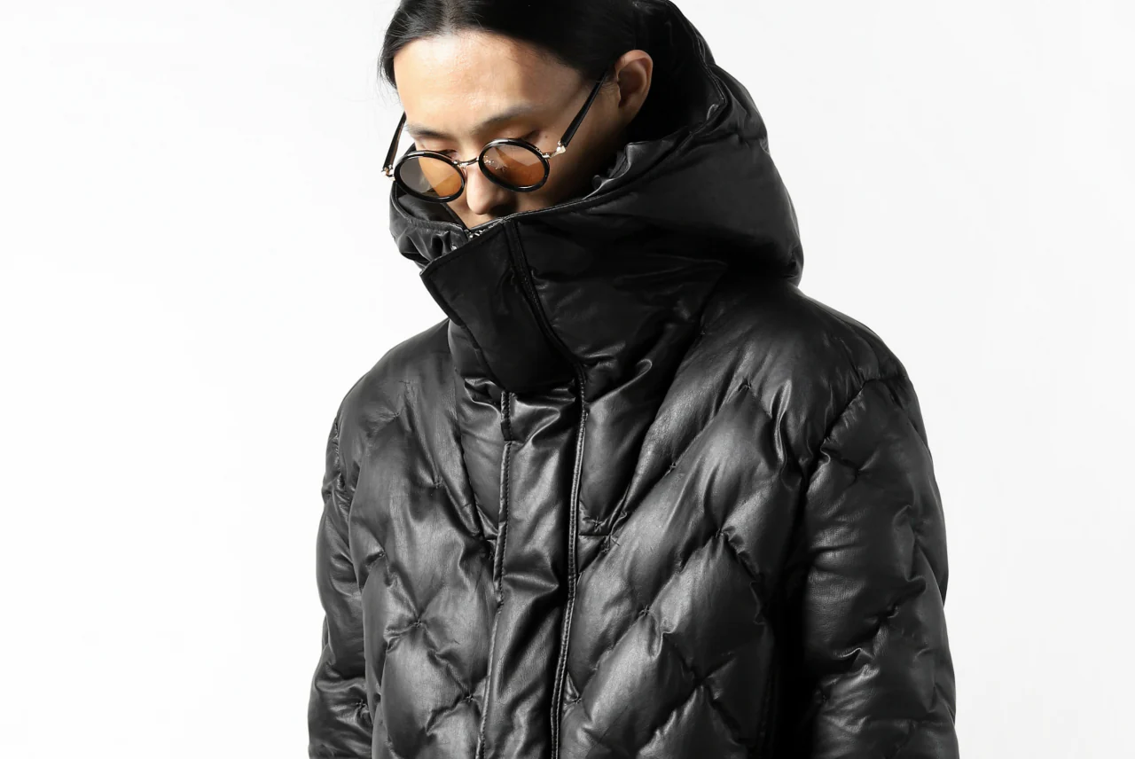 ISAMU KATAYAMA BACKLASH HOODED DAWN COAT / [KANGAROO LEATHER / POLAND WHITE GOOSE] (BLACK) - Image 36