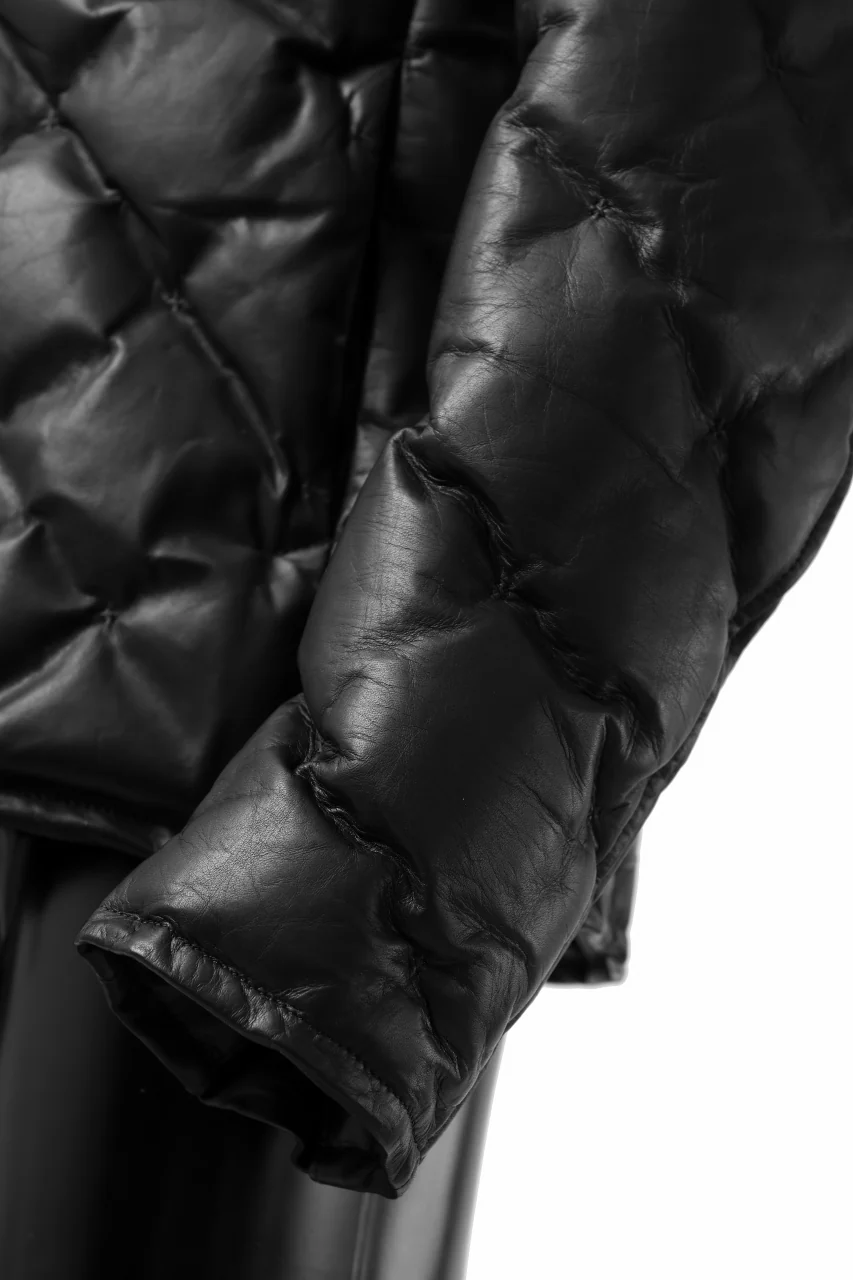 ISAMU KATAYAMA BACKLASH HOODED DOWN BLOUSON / LUXURY STEER + POLISH WHITE GOOSE (BLACK) - Image 20