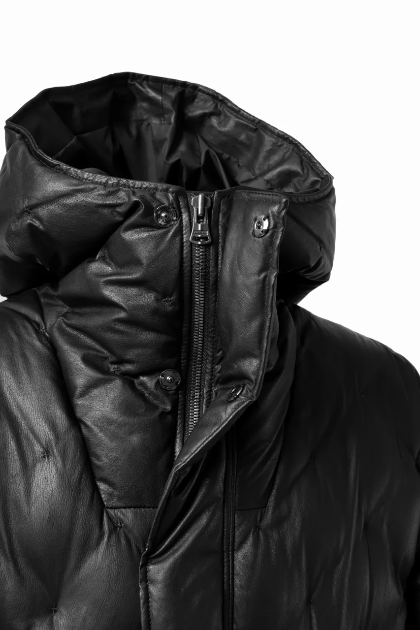 ISAMU KATAYAMA BACKLASH HOODED DOWN COAT / KANGAROO + POLISH WHITE GOOSE (BLACK) - Image 15