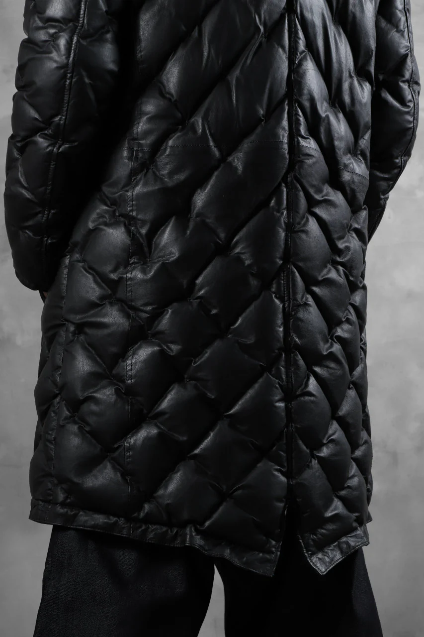 ISAMU KATAYAMA BACKLASH HOODED DOWN COAT / KANGAROO + POLISH WHITE GOOSE (BLACK) - Image 41