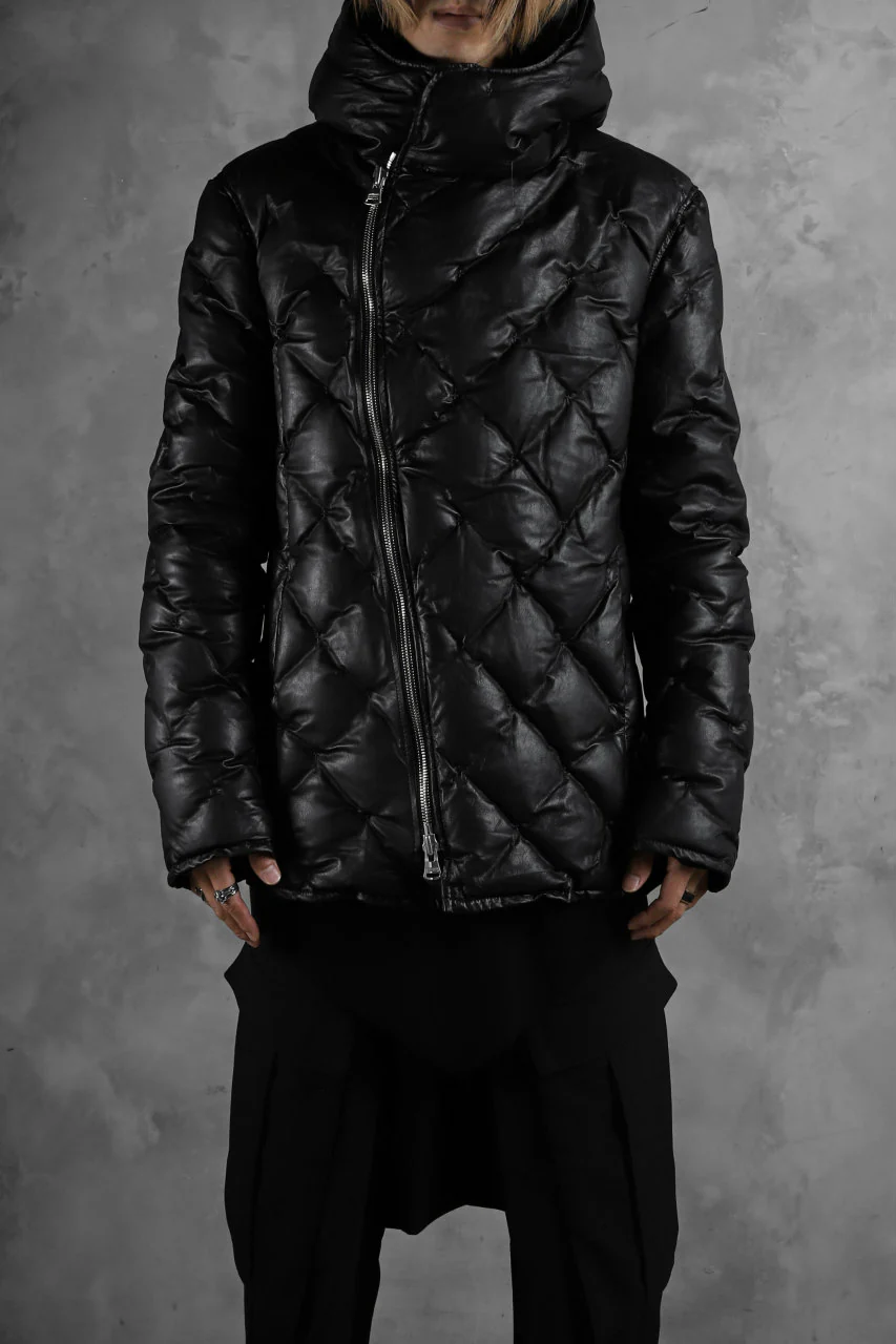 ISAMU KATAYAMA BACKLASH HOODED DOWN JACKET / KANGAROO + POLISH WHITE GOOSE (BLACK) - Image 6