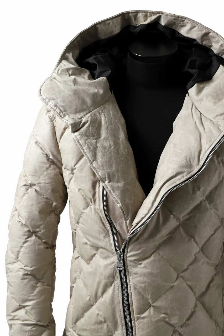 ISAMU KATAYAMA BACKLASH HOODED DOWN JACKET / WAXY KANGAROO + POLISH WHITE GOOSE (WHITE) - Image 16