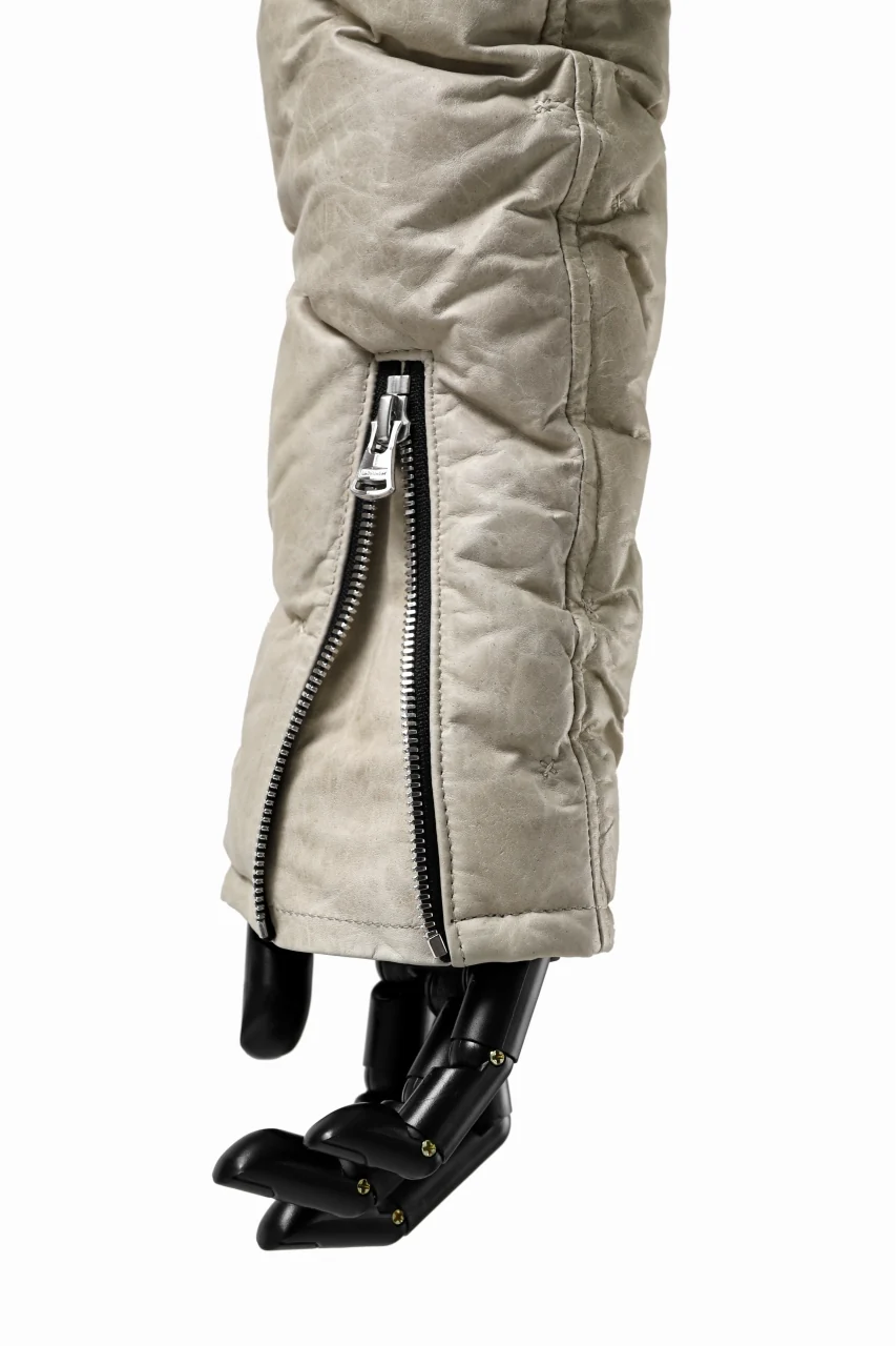 ISAMU KATAYAMA BACKLASH HOODED DOWN JACKET / WAXY KANGAROO + POLISH WHITE GOOSE (WHITE) - Image 28