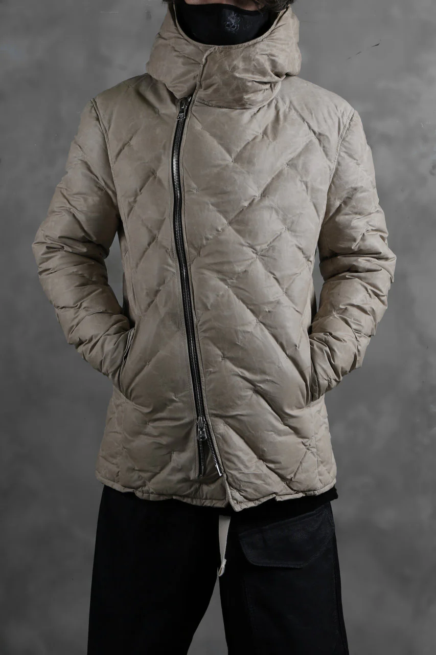 ISAMU KATAYAMA BACKLASH HOODED DOWN JACKET / WAXY KANGAROO + POLISH WHITE GOOSE (WHITE) - Image 31