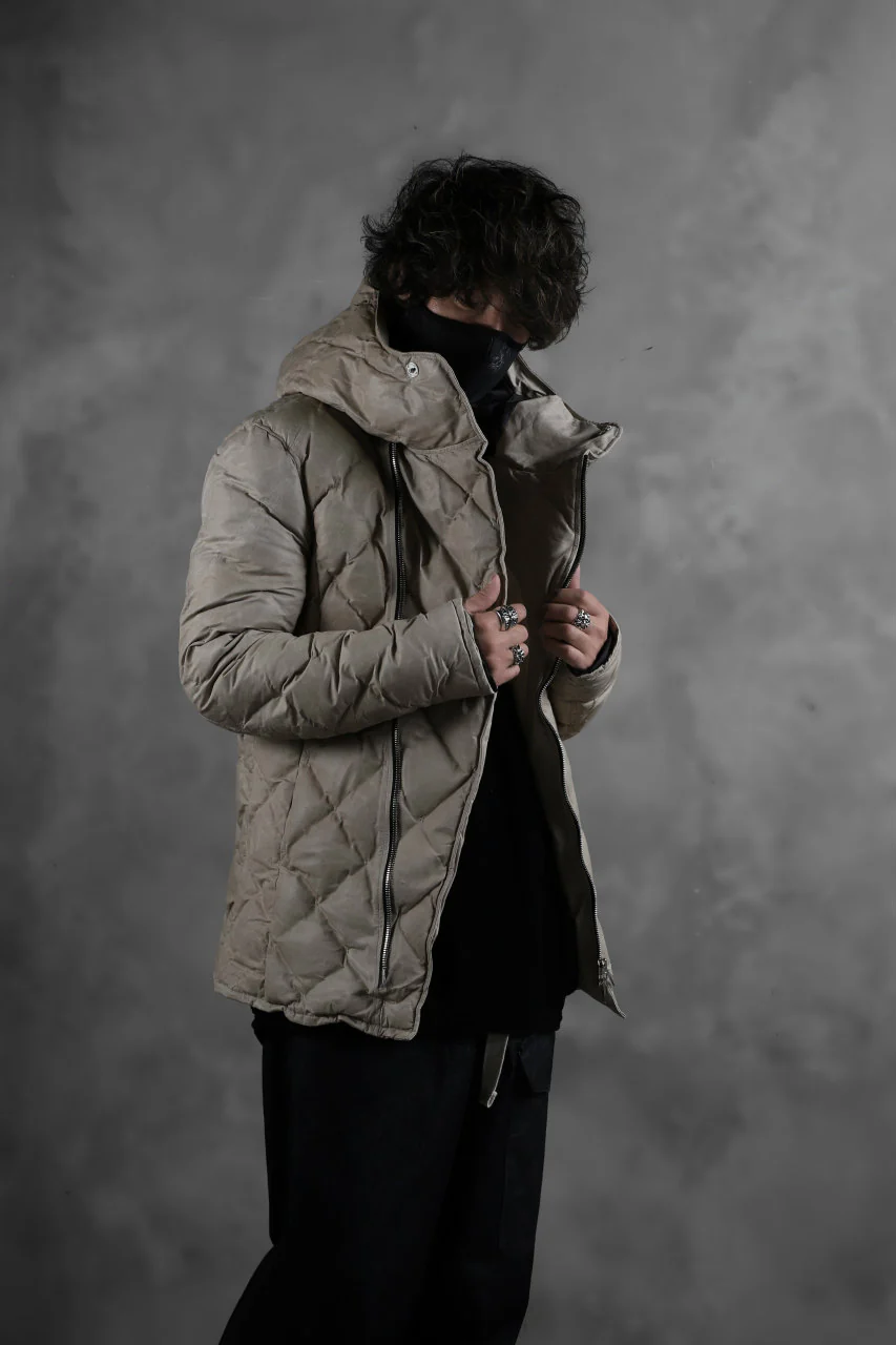 ISAMU KATAYAMA BACKLASH HOODED DOWN JACKET / WAXY KANGAROO + POLISH WHITE GOOSE (WHITE) - Image 43