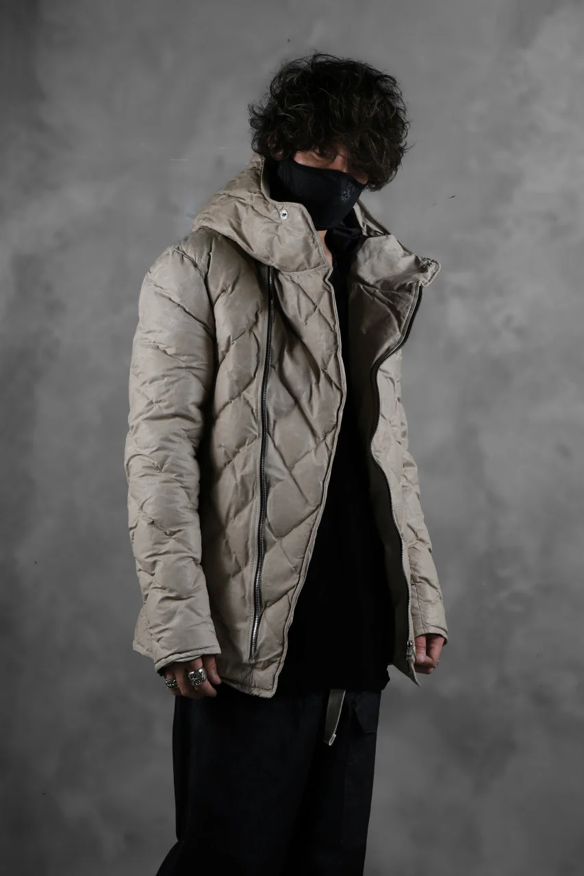 ISAMU KATAYAMA BACKLASH HOODED DOWN JACKET / WAXY KANGAROO + POLISH WHITE GOOSE (WHITE) - Image 44