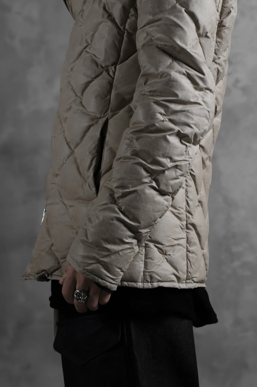 ISAMU KATAYAMA BACKLASH HOODED DOWN JACKET / WAXY KANGAROO + POLISH WHITE GOOSE (WHITE) - Image 51