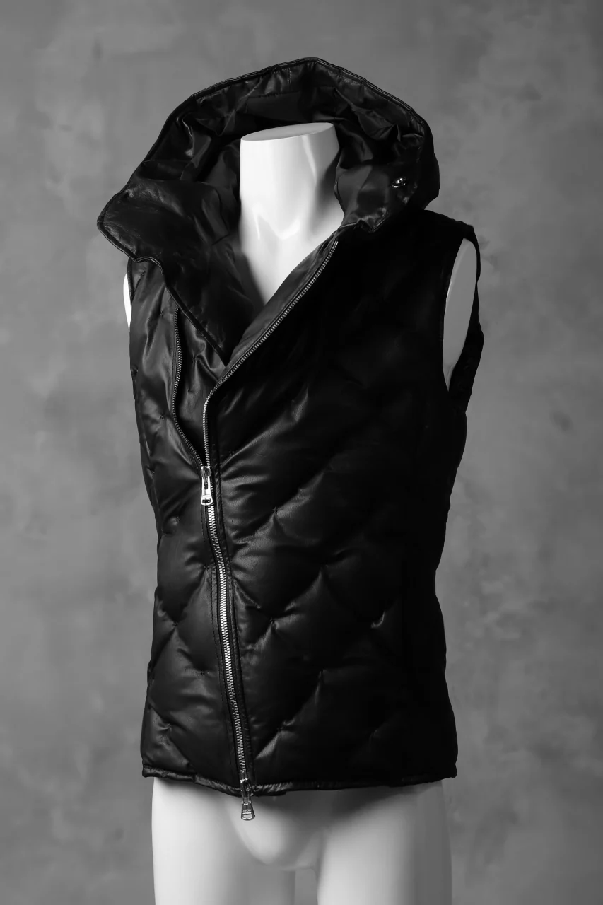 ISAMU KATAYAMA BACKLASH exclusive HOODED DOWN VEST /［KANGAROO LEATHER / POLAND WHITE GOOSE] (BLACK) - Image 3