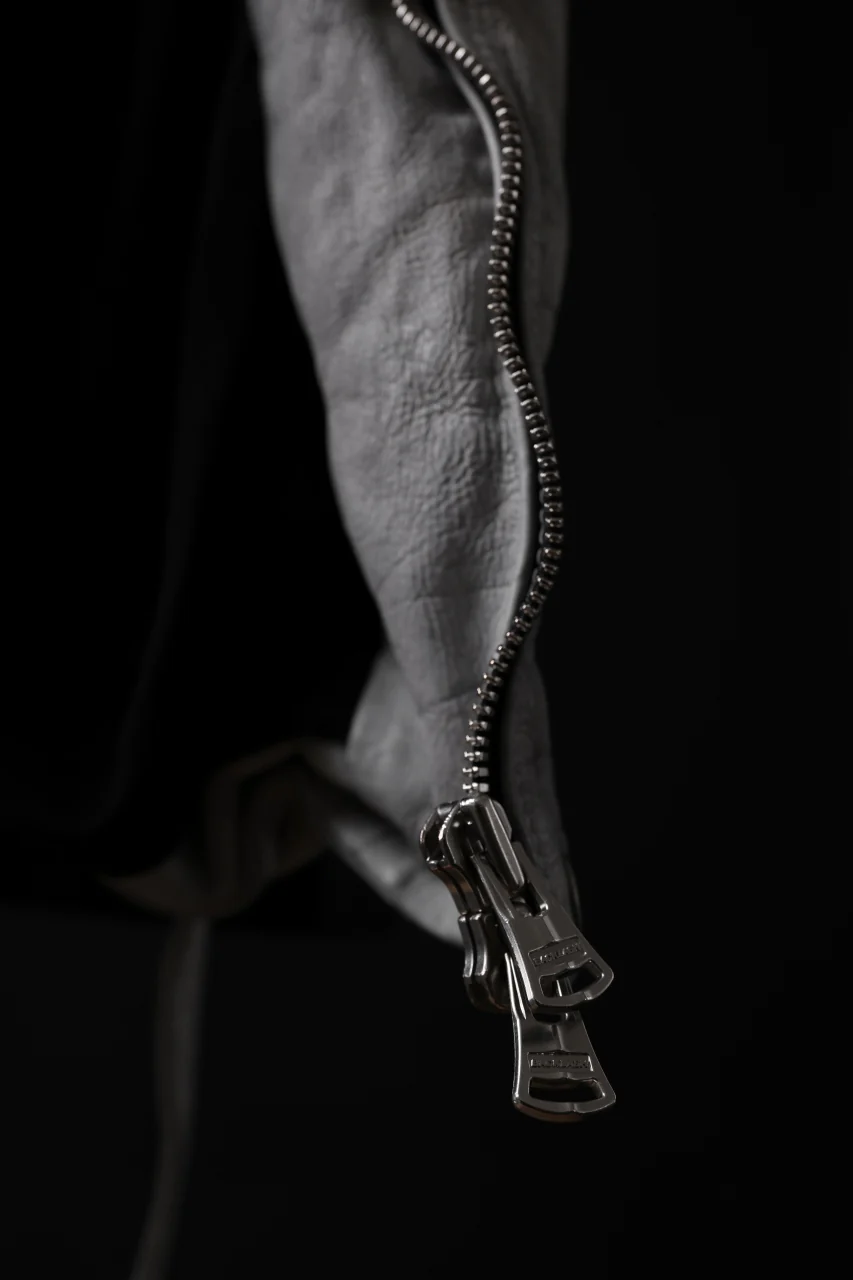 ISAMU KATAYAMA BACKLASH HOODED RIDERS JACKET / NATURAL DYED - GARMENT WASHED JP CALF (WHITE) - Image 22