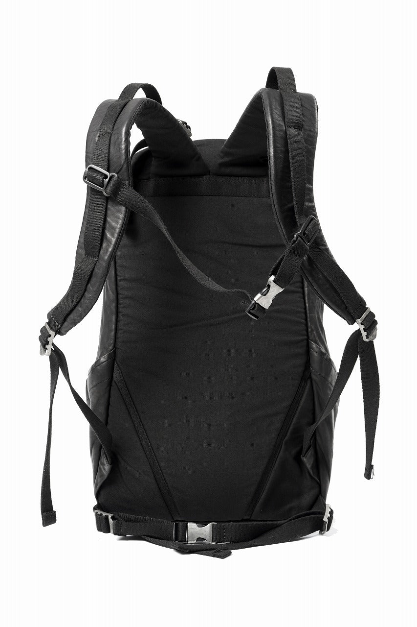 ISAMU KATAYAMA BACKLASH ITALY SHOULDER GARMENT-DYED BACKPACK (BLACK) - Image 4
