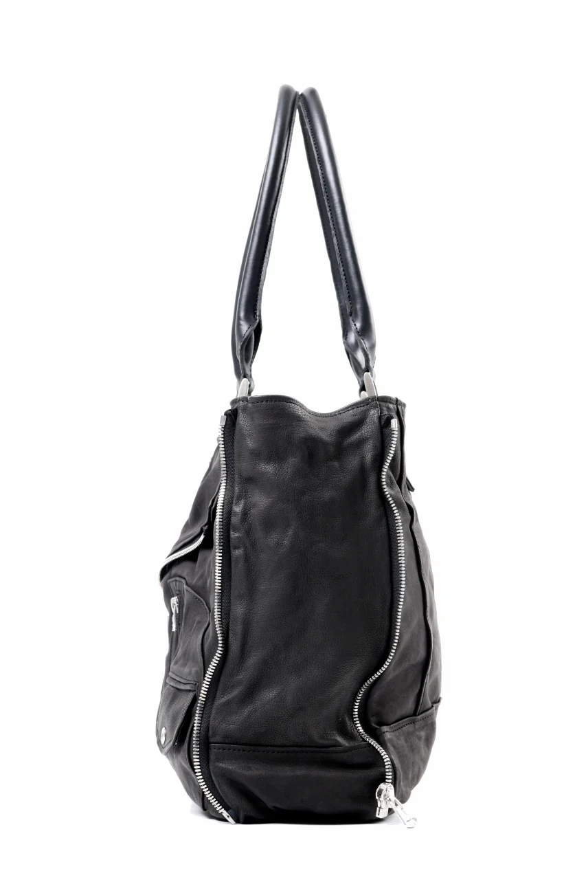 ISAMU KATAYAMA BACKLASH JAPAN CALF GARMENT-WASH RIDERS TOTE BAG (BLACK) - Image 3