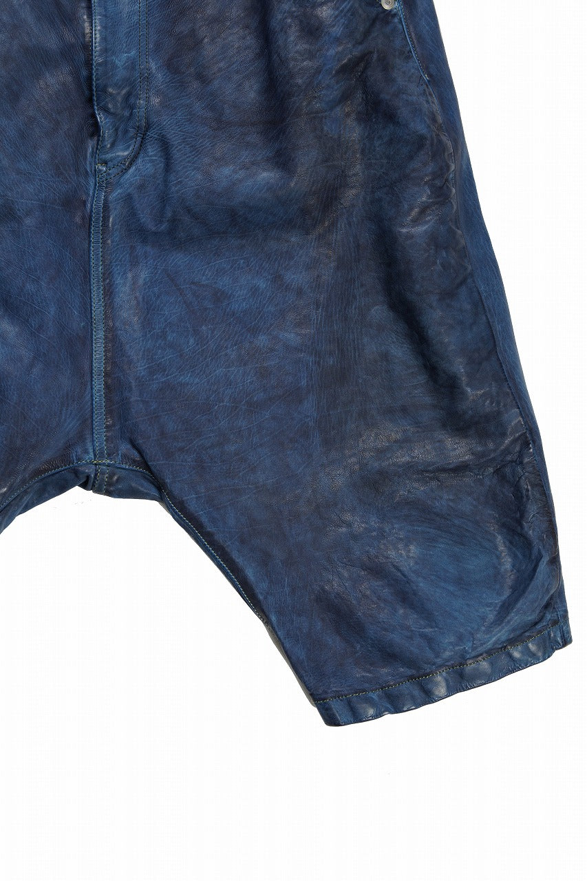 ISAMU KATAYAMA BACKLASH JAPAN CALF WET WHITE "GARMENT-INDIGO-DYED" SHORTS (INDIGO) - Image 4