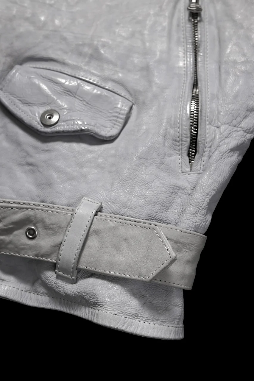 ISAMU KATAYAMA BACKLASH JP-CALF NATURAL DYED GARMENT-WASH DOUBLE RIDERS VEST (WHITE) - Image 9