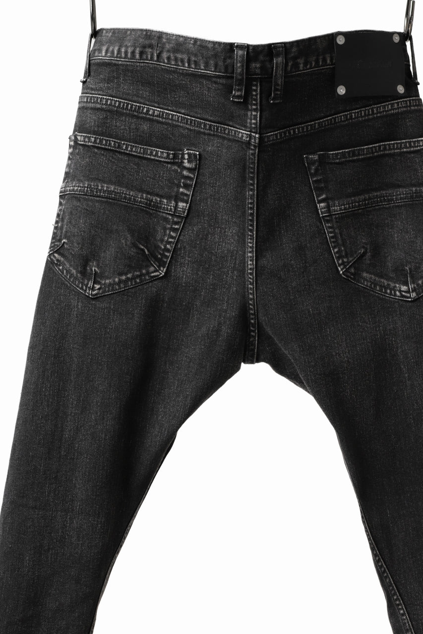 ISAMU KATAYAMA BACKLASH L/C SLIM DENIM PANTS / SPLASH DYED (BLACK) - Image 15