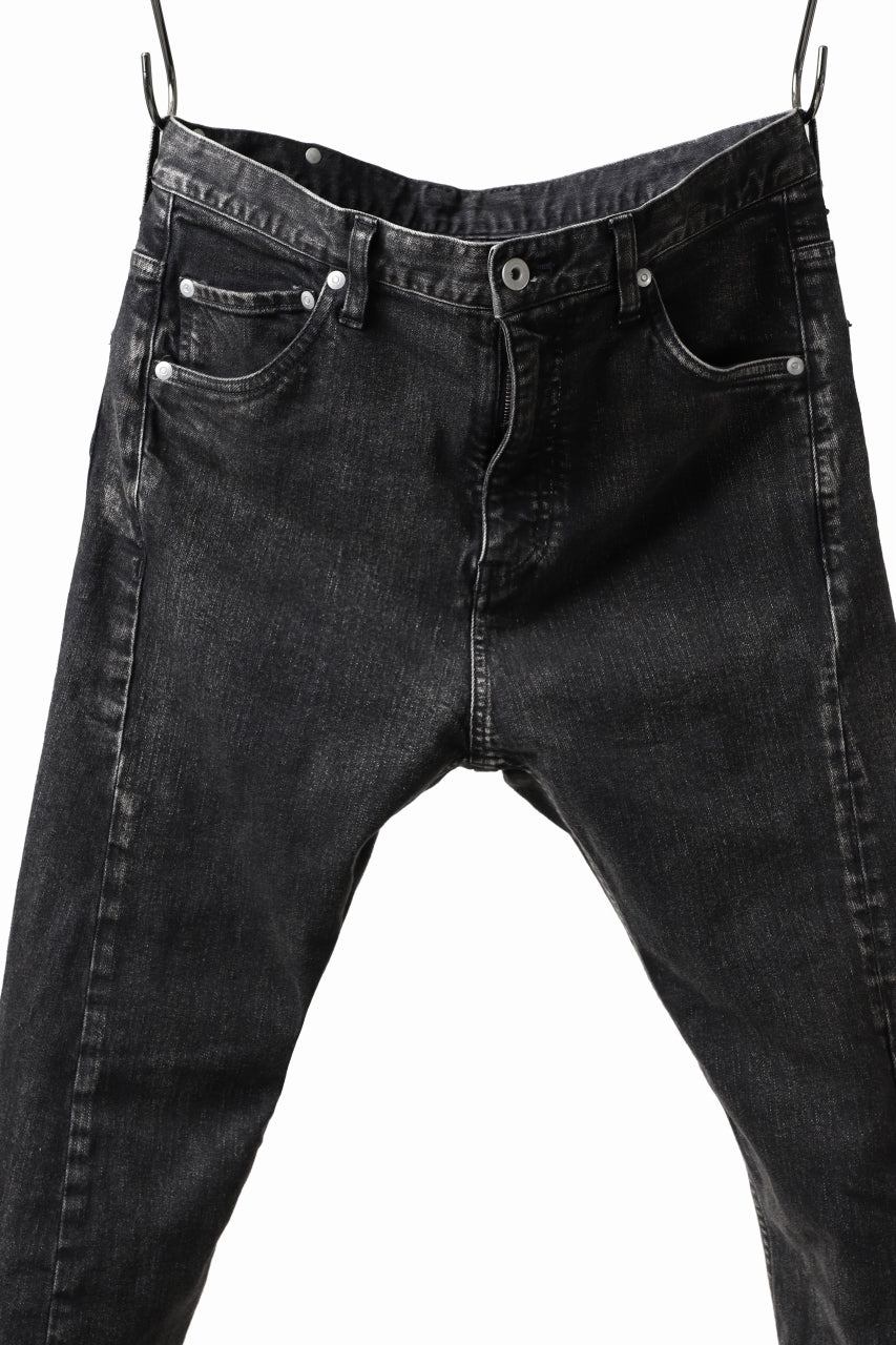 ISAMU KATAYAMA BACKLASH L/C SLIM DENIM PANTS / SPLASH DYED (BLACK) - Image 4