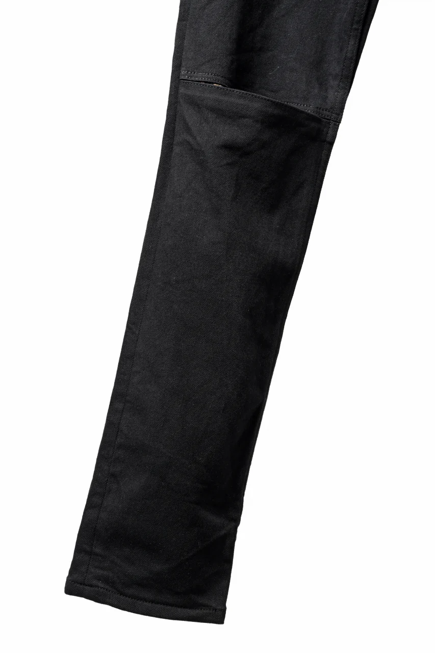 ISAMU KATAYAMA BACKLASH LEOPARD LEATHER KNEE PADS SLIM PANTS / "京都紋付 - 漆黒染" 13oz STRETCH DENIM (BLACK) - Image 10