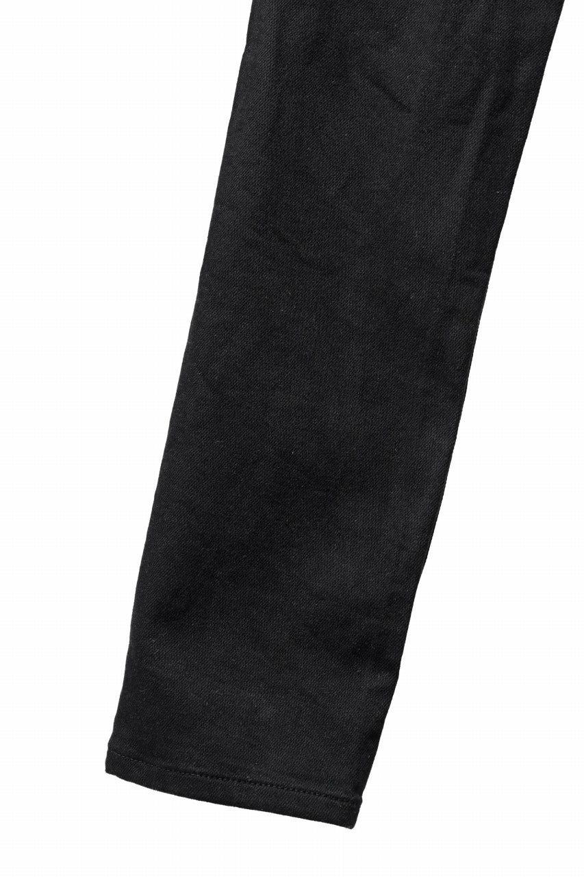 ISAMU KATAYAMA BACKLASH LEOPARD LEATHER KNEE PADS SLIM PANTS / "京都紋付 - 漆黒染" 13oz STRETCH DENIM (BLACK) - Image 14