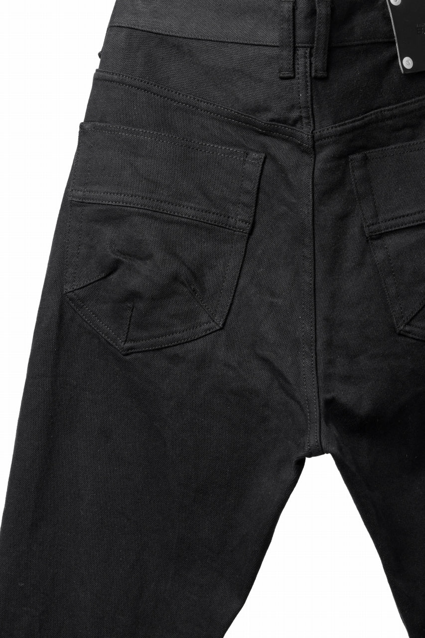 ISAMU KATAYAMA BACKLASH LEOPARD LEATHER KNEE PADS SLIM PANTS / "京都紋付 - 漆黒染" 13oz STRETCH DENIM (BLACK) - Image 16