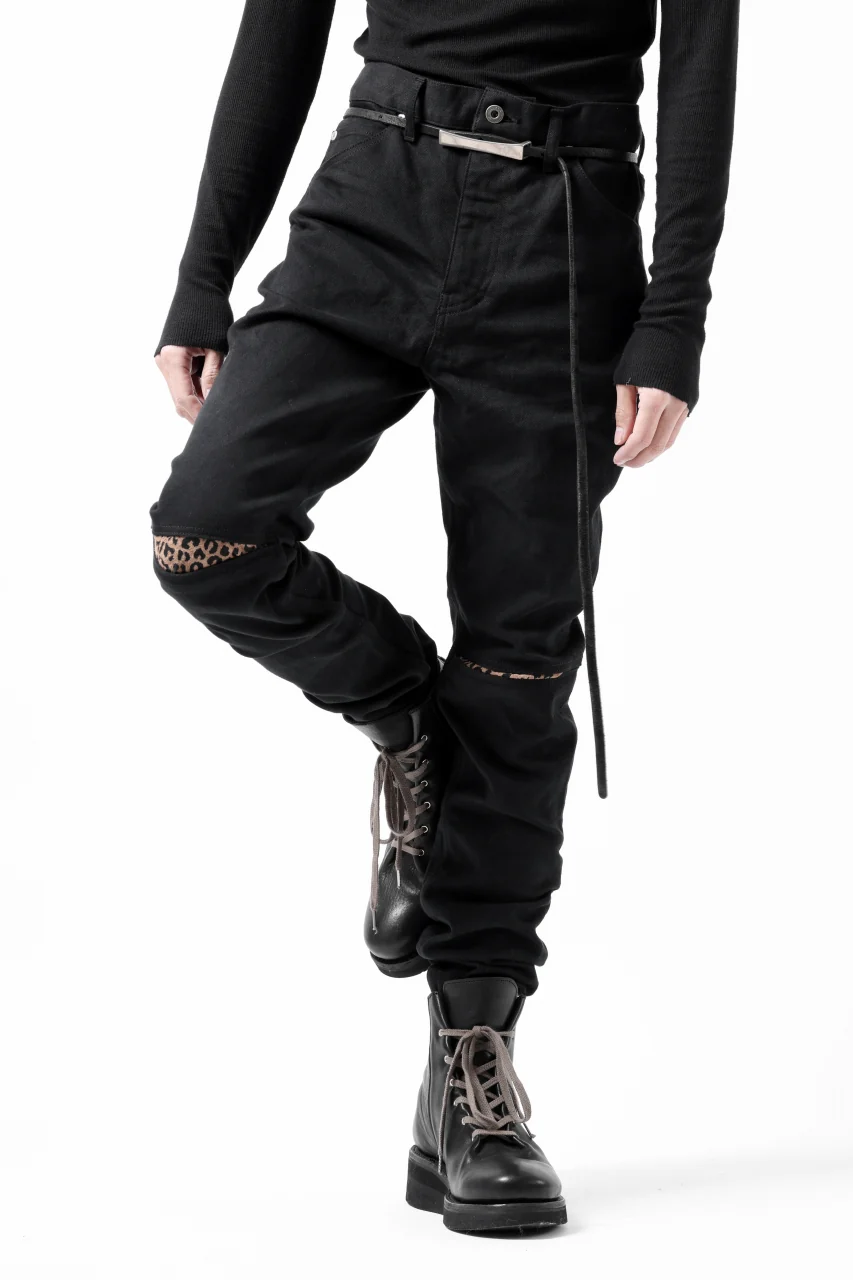 ISAMU KATAYAMA BACKLASH LEOPARD LEATHER KNEE PADS SLIM PANTS / "京都紋付 - 漆黒染" 13oz STRETCH DENIM (BLACK) - Image 19