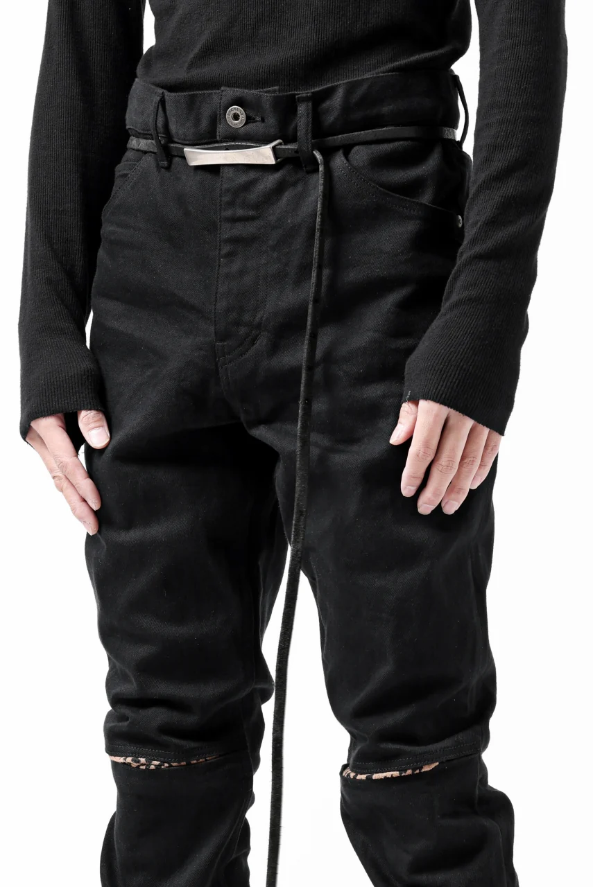 ISAMU KATAYAMA BACKLASH LEOPARD LEATHER KNEE PADS SLIM PANTS / "京都紋付 - 漆黒染" 13oz STRETCH DENIM (BLACK) - Image 32