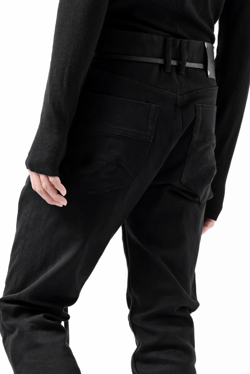 ISAMU KATAYAMA BACKLASH LEOPARD LEATHER KNEE PADS SLIM PANTS / "京都紋付 - 漆黒染" 13oz STRETCH DENIM (BLACK) - Image 36