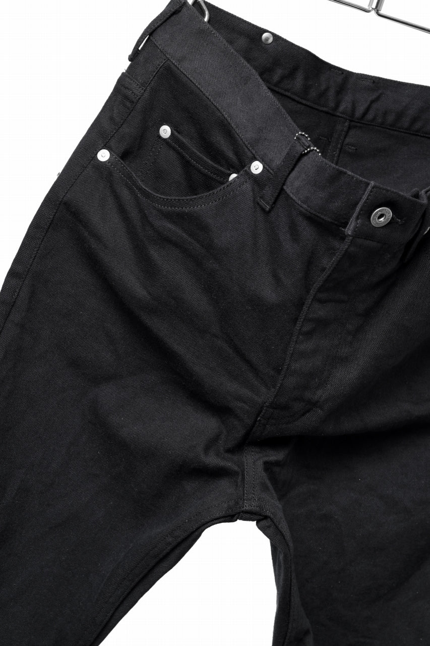 ISAMU KATAYAMA BACKLASH LEOPARD LEATHER KNEE PADS SLIM PANTS / "京都紋付 - 漆黒染" 13oz STRETCH DENIM (BLACK) - Image 7