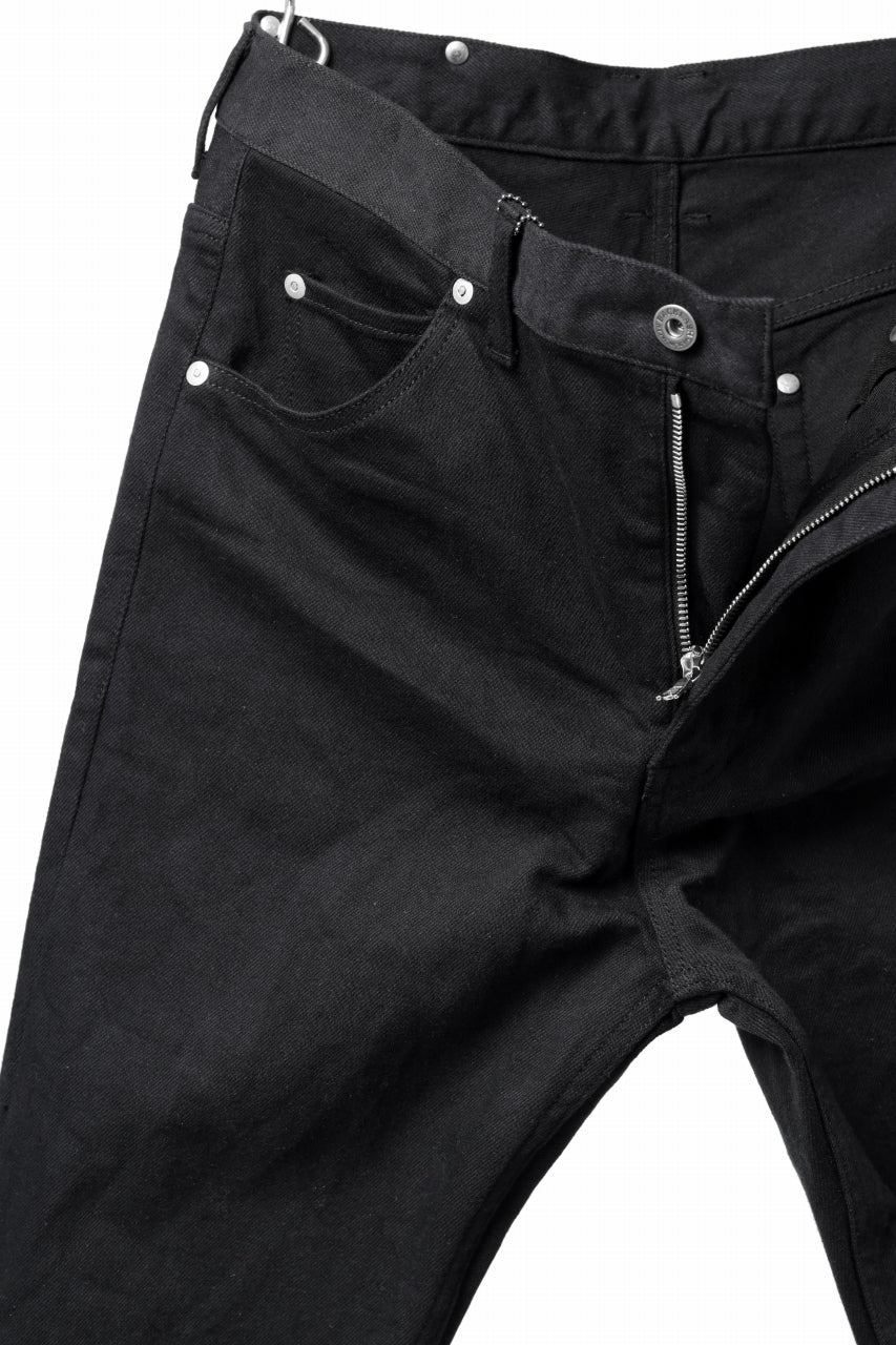ISAMU KATAYAMA BACKLASH LEOPARD LEATHER KNEE PADS SLIM PANTS / "京都紋付 - 漆黒染" 13oz STRETCH DENIM (BLACK) - Image 9