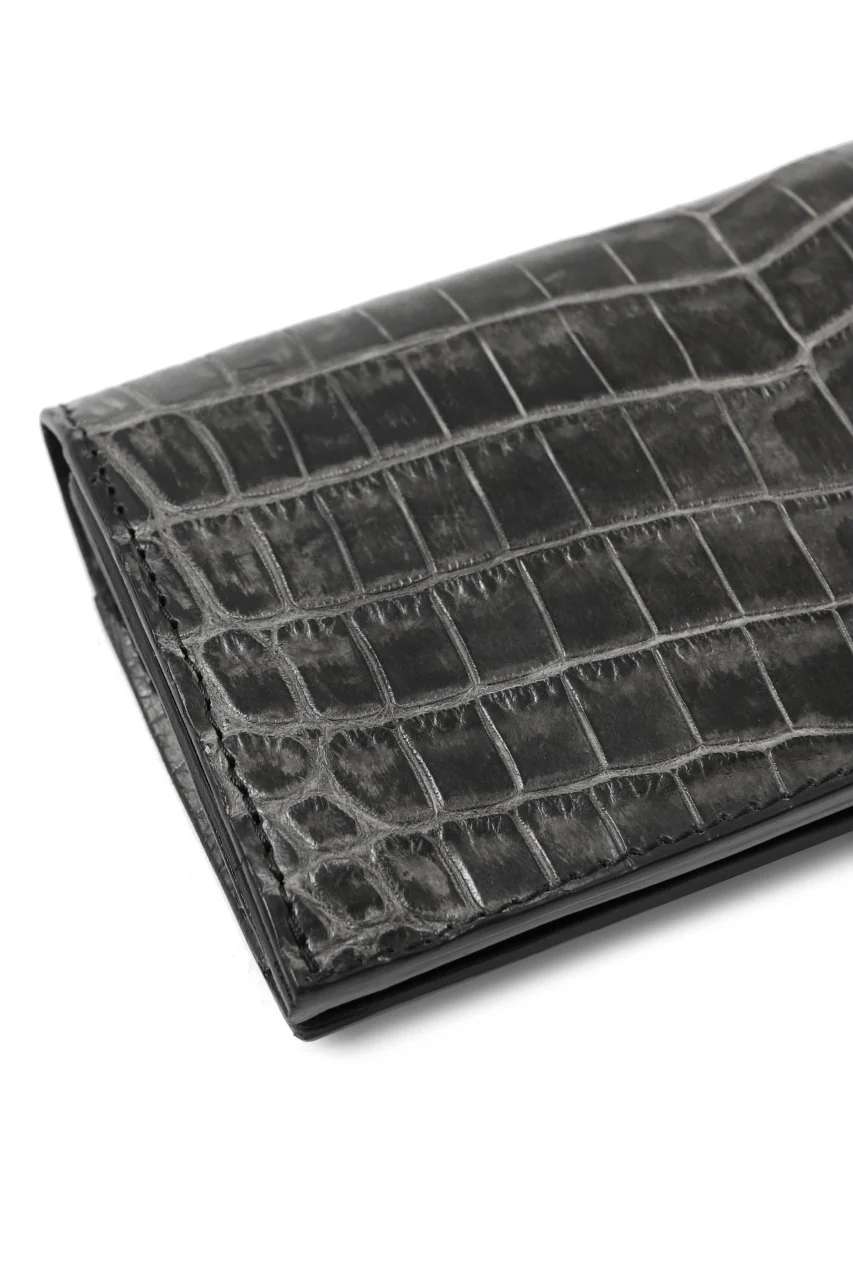 ISAMU KATAYAMA BACKLASH LONG FOLD WALLET / CROCODILE INK DYED (GREY) - Image 13