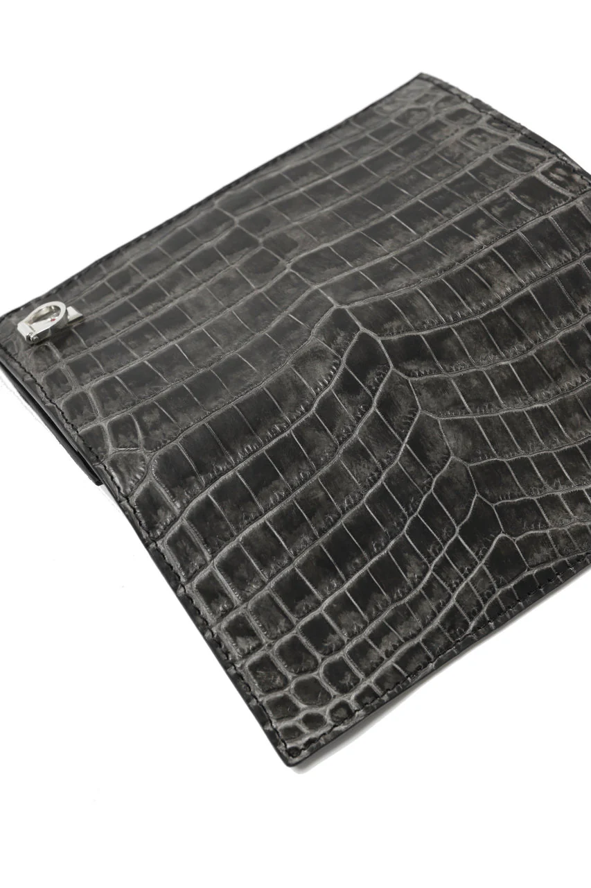 ISAMU KATAYAMA BACKLASH LONG FOLD WALLET / CROCODILE INK DYED (GREY) - Image 15