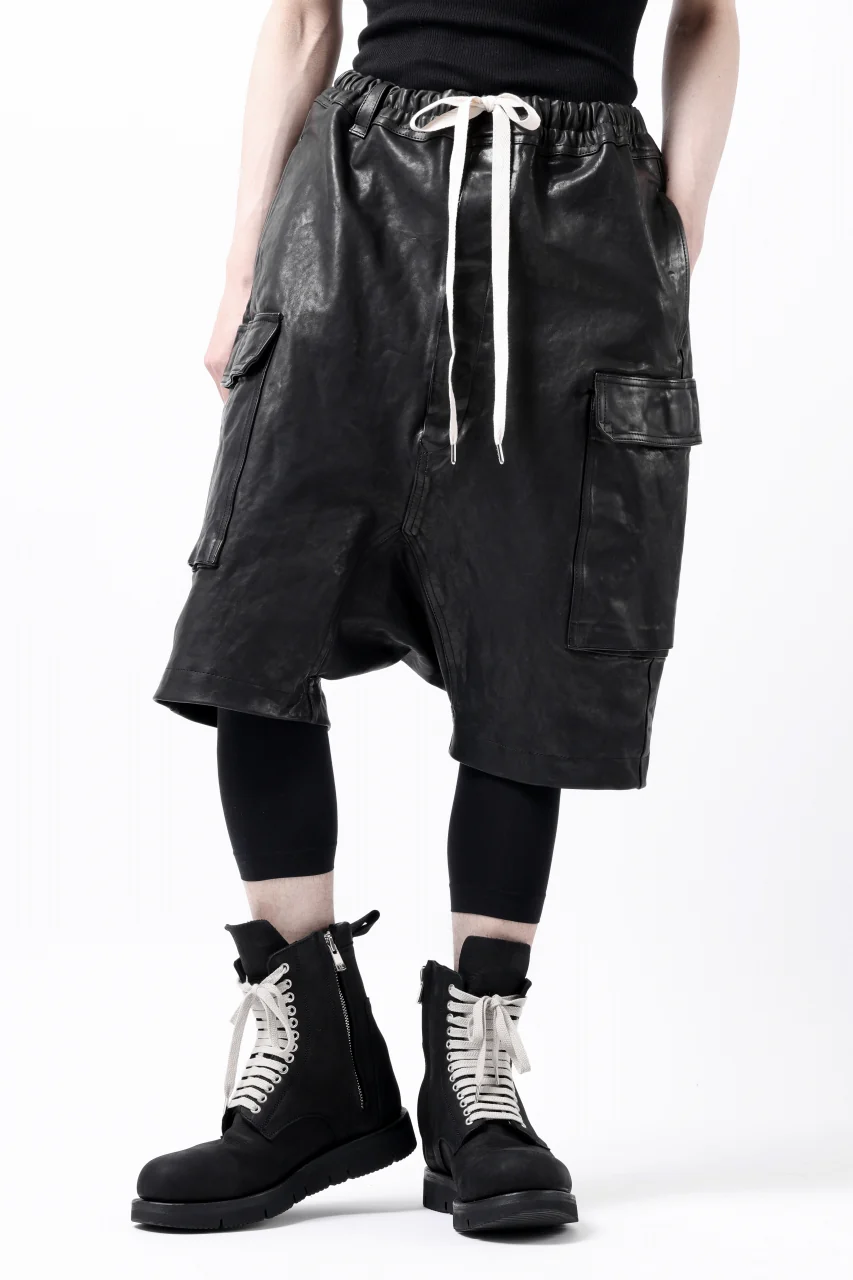 ISAMU KATAYAMA BACKLASH MARYAM LEATHER SARROUEL SHORTS / GARMENT DYED - ITALY KIP (BLACK) - Image 22