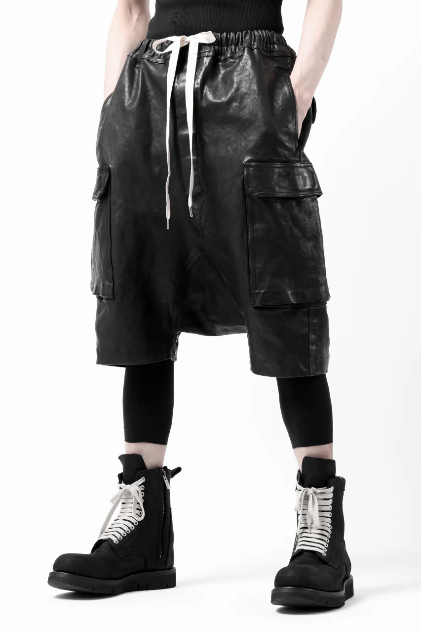 ISAMU KATAYAMA BACKLASH MARYAM LEATHER SARROUEL SHORTS / GARMENT DYED - ITALY KIP (BLACK) - Image 25