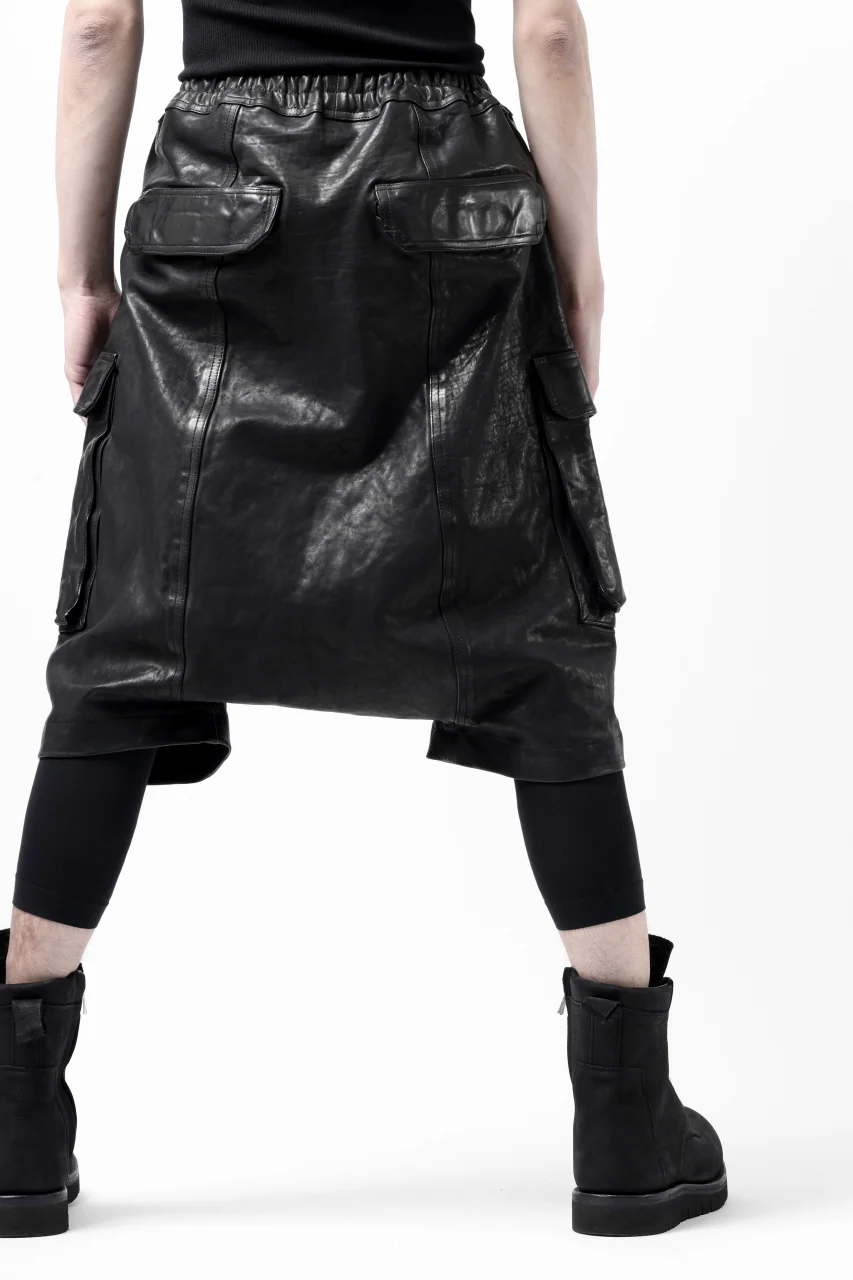 ISAMU KATAYAMA BACKLASH MARYAM LEATHER SARROUEL SHORTS / GARMENT DYED - ITALY KIP (BLACK) - Image 29