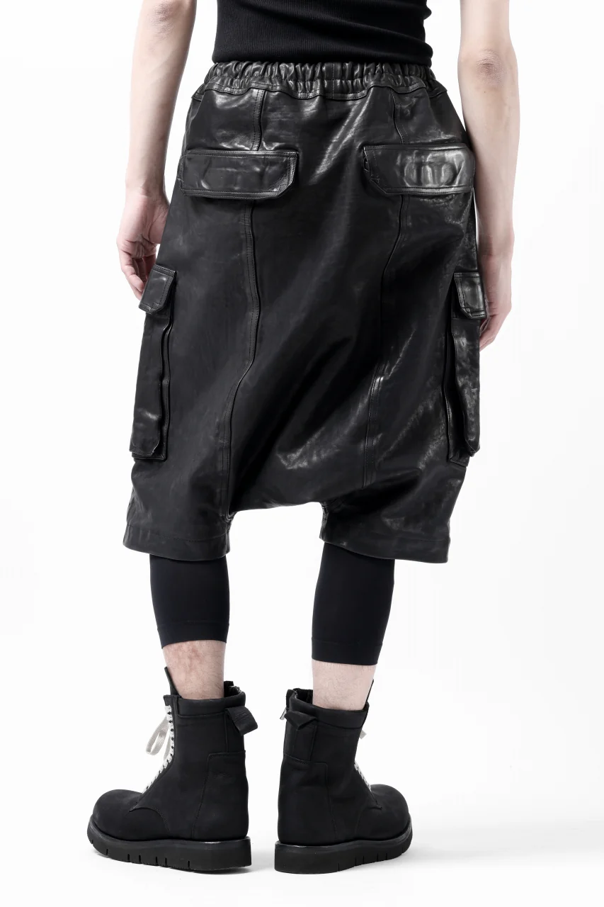 ISAMU KATAYAMA BACKLASH MARYAM LEATHER SARROUEL SHORTS / GARMENT DYED - ITALY KIP (BLACK) - Image 4
