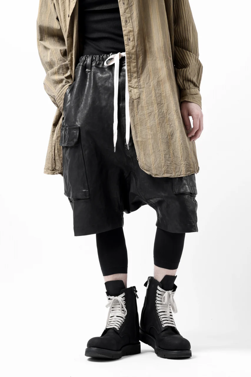 ISAMU KATAYAMA BACKLASH MARYAM LEATHER SARROUEL SHORTS / GARMENT DYED - ITALY KIP (BLACK) - Image 5