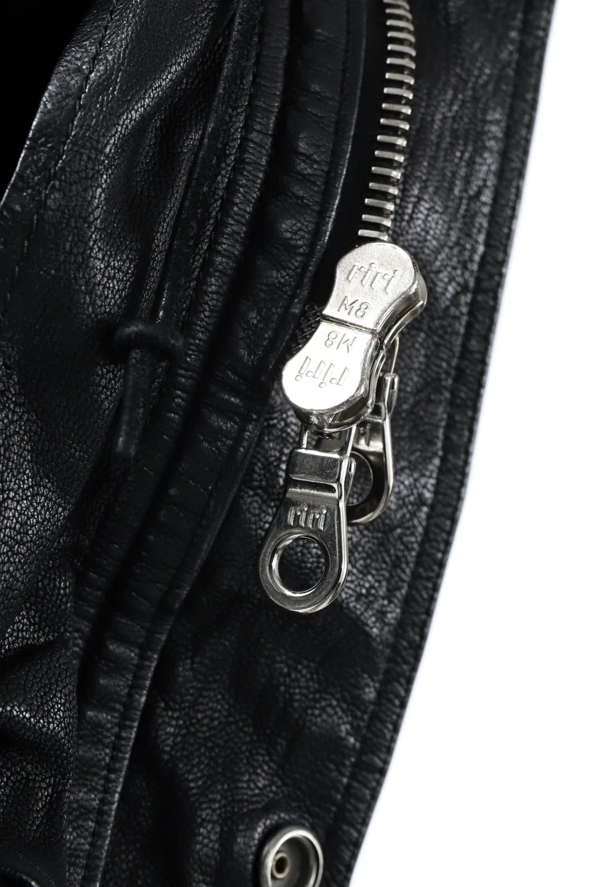 ISAMU KATAYAMA BACKLASH MODS COAT / GOAT LEATHER (GARMENT+SPRAY DYED / BLACK) - Image 86