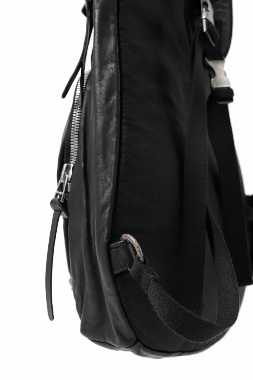ISAMU KATAYAMA BACKLASH ONE-STRAP BACKPACK / ITALY-SHOULDER OBJECT DYED (BLACK) - Image 23