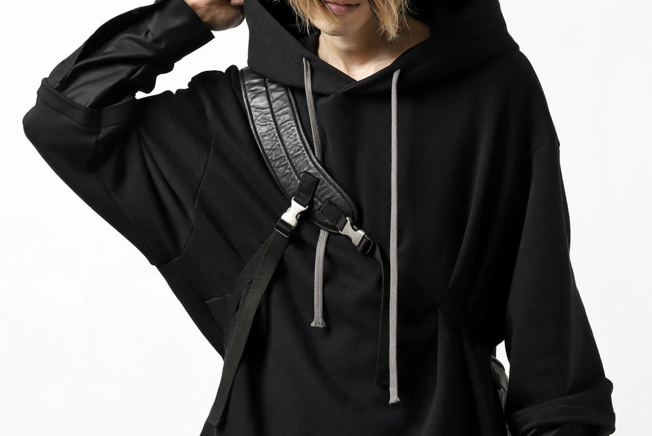 ISAMU KATAYAMA BACKLASH ONE-STRAP BACKPACK / ITALY-SHOULDER OBJECT DYED (BLACK) - Image 45