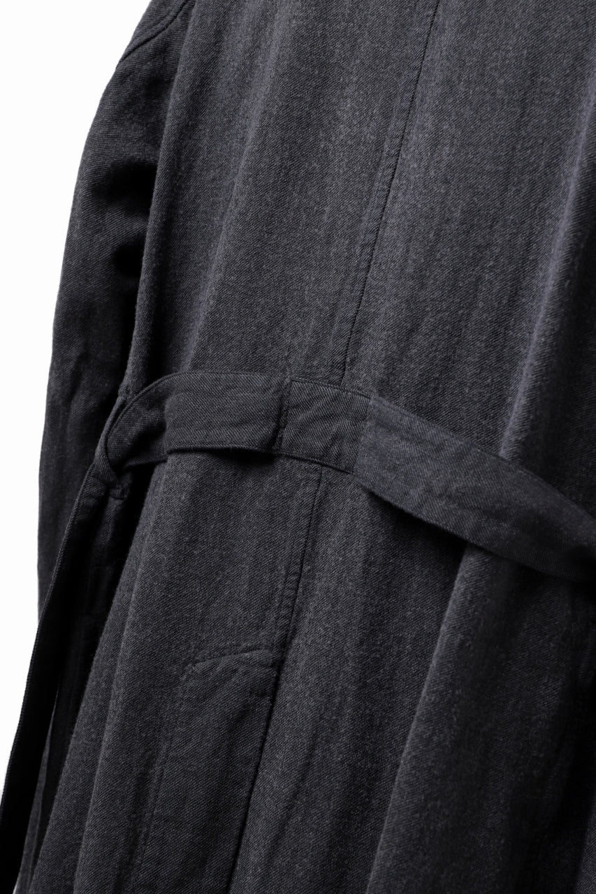 ISAMU KATAYAMA BACKLASH OVER COAT / GARMENT NATURAL DYED WOVEN + ELECTRIC HEATING LINER (INDIGO) - Image 18